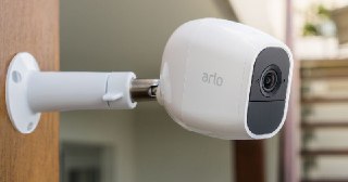 Беспроводные камеры видеонаблюдения Саратов цена от 1707 руб.
